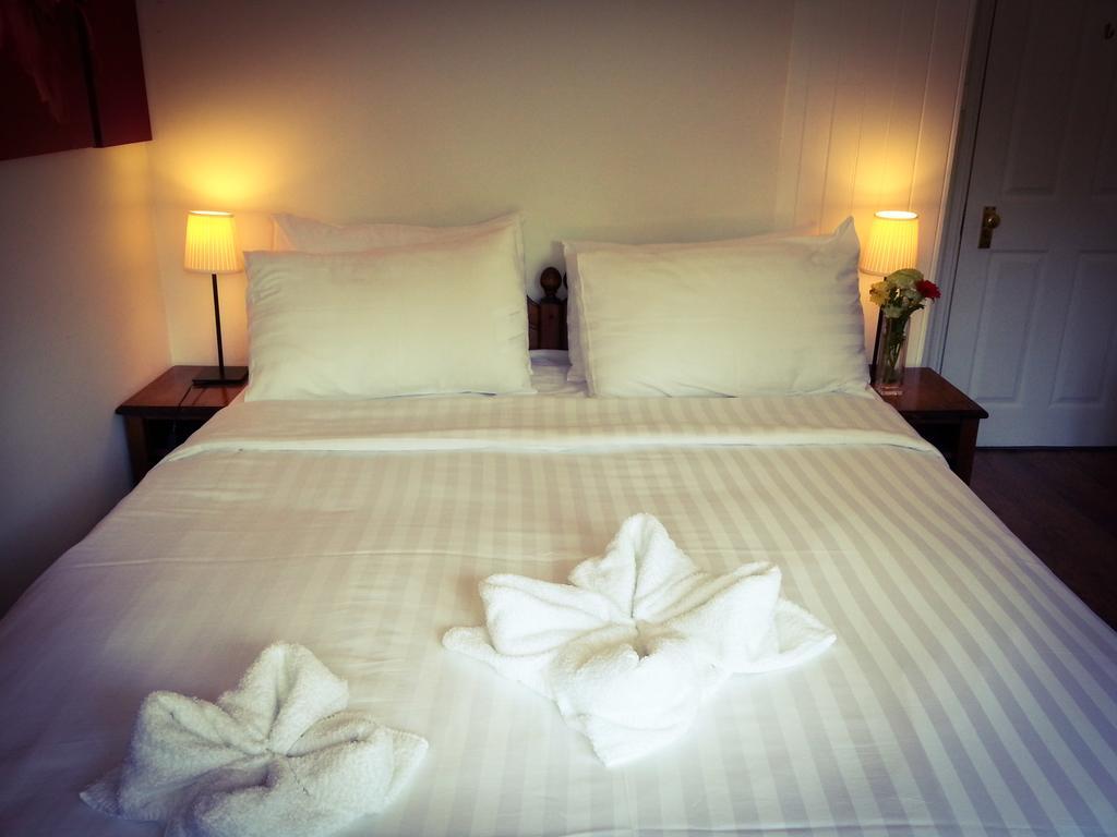 Rosemead Guest House Claygate الغرفة الصورة