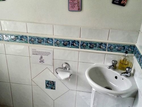 Rosemead Guest House Claygate المظهر الخارجي الصورة